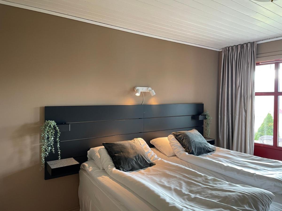 Hoiland Gard Gardshotellet Hjelmeland Dış mekan fotoğraf